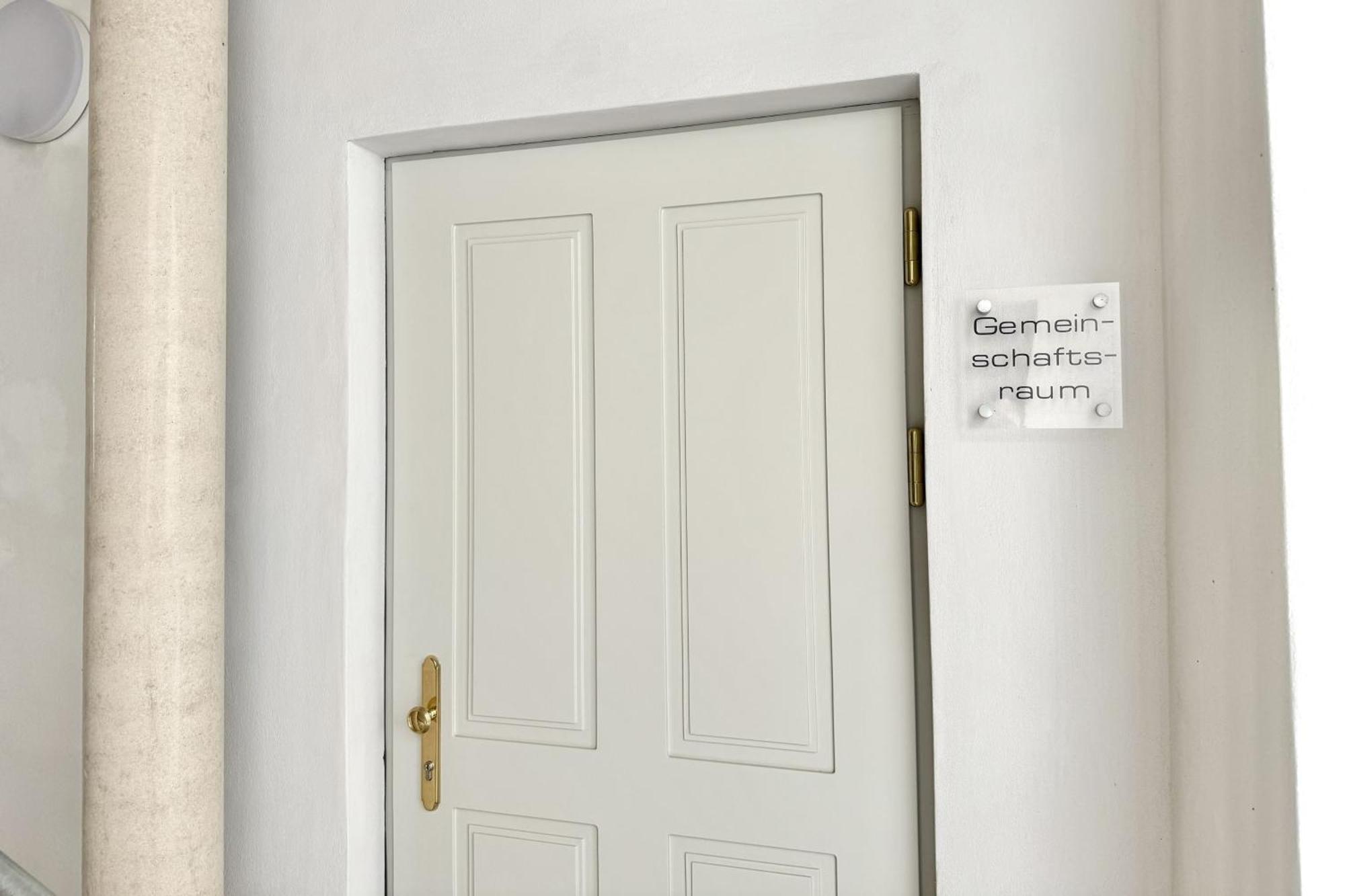 Modernes Studio Beim Domplatz Wiener Neustadt Exteriör bild